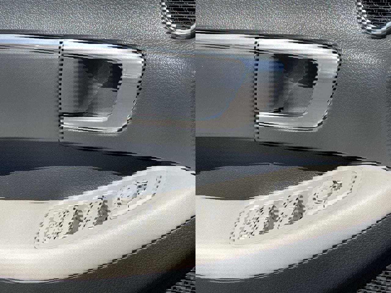 Certified 2023 Hyundai Sonata SEL w/ Convenience Package image 20