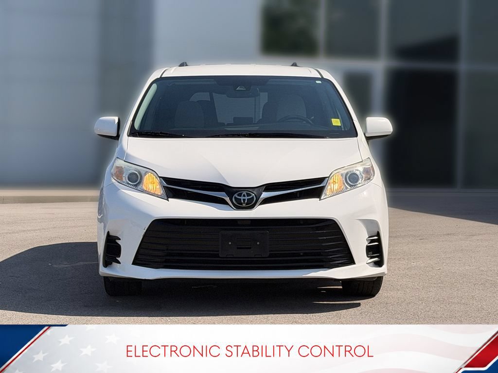 Used 2019 Toyota Sienna LE FWD image 5
