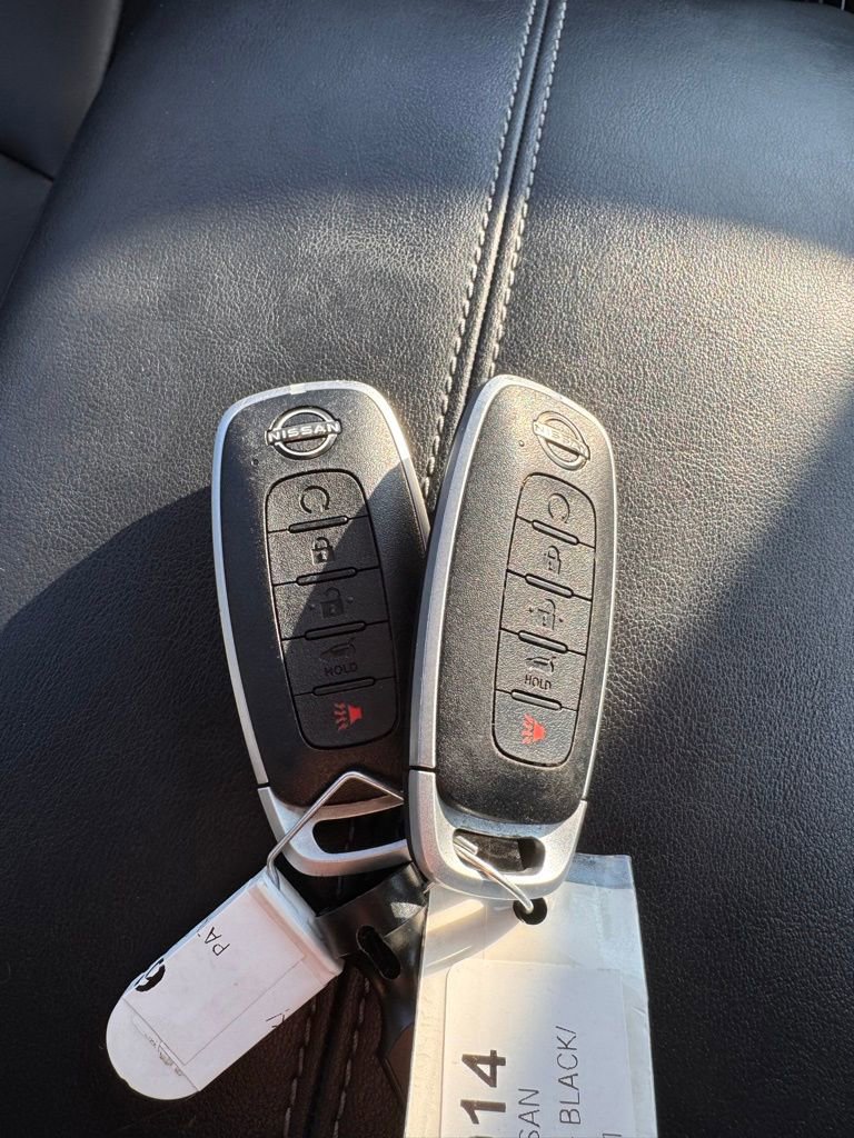 Used 2025 Nissan Pathfinder SL image 33