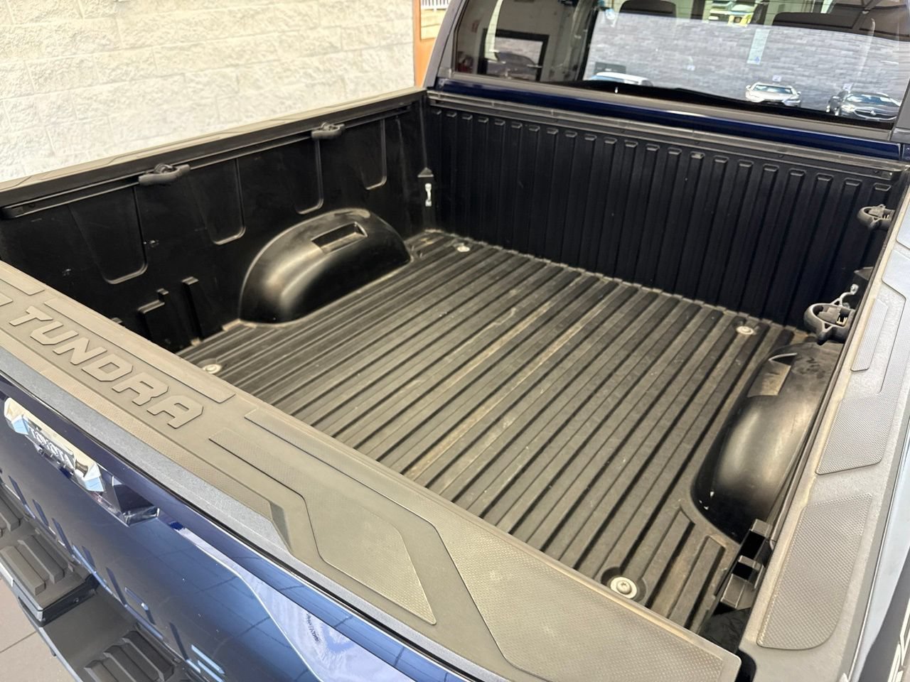 Used 2022 Toyota Tundra Limited w/ TRD Off-Road Package AWD/4WD image 9