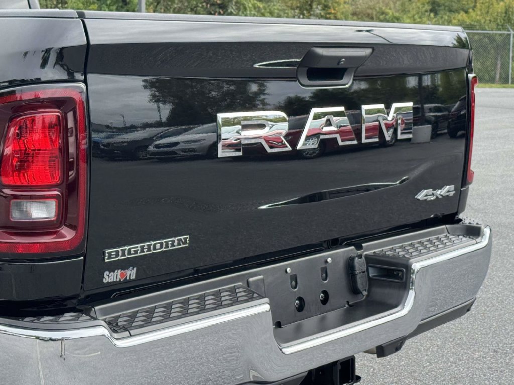 Used 2026 RAM 2500 Big Horn AWD/4WD image 10