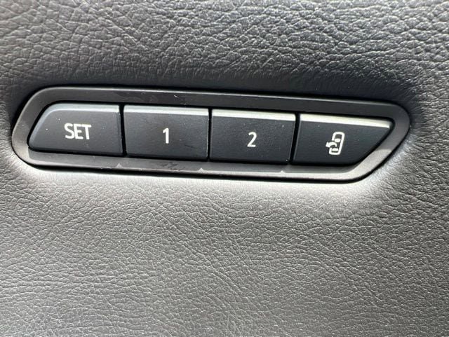 Used 2019 Cadillac XT5 Luxury AWD/4WD image 19