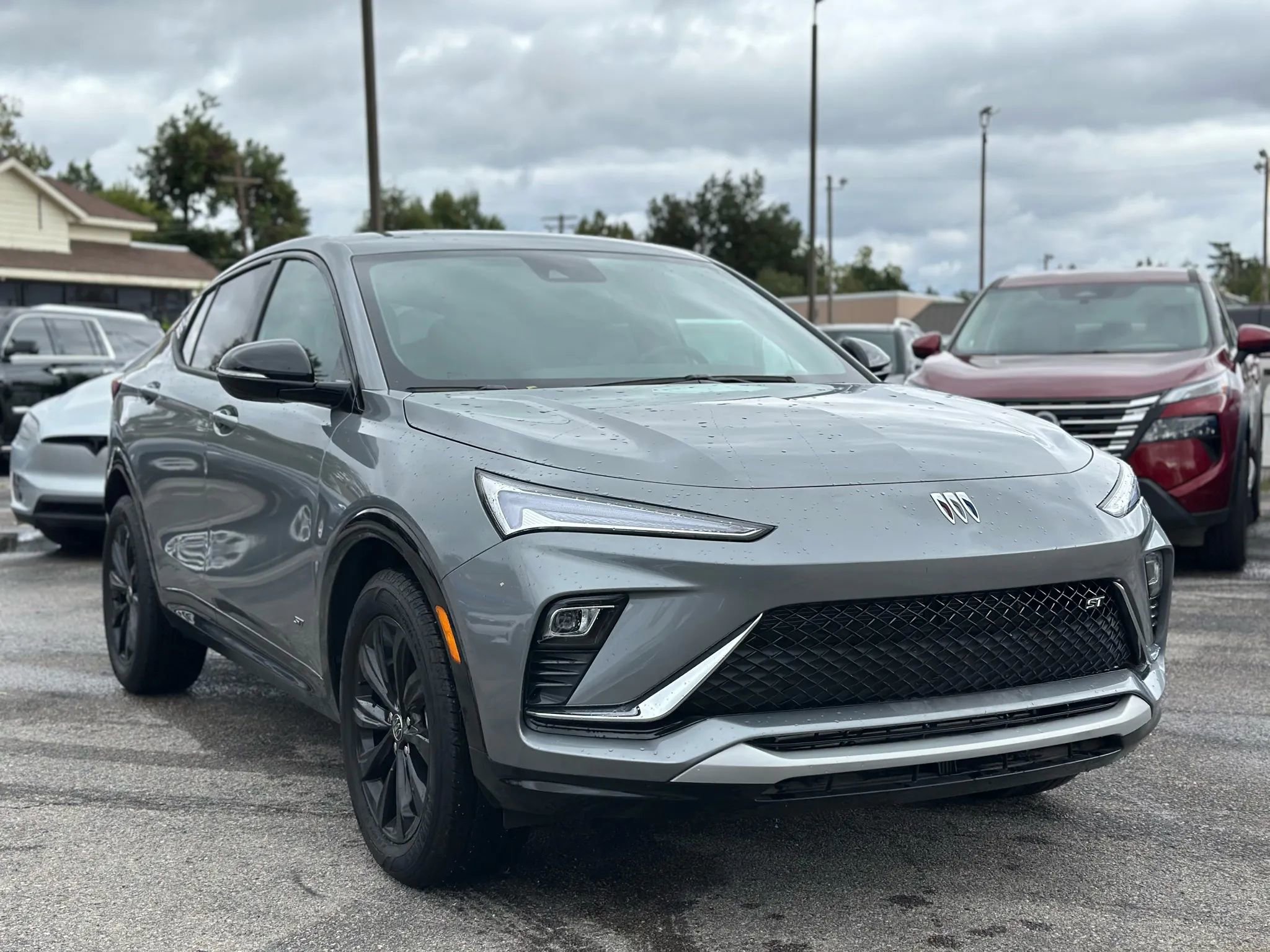 Used 2025 Buick Envista Sport Touring image 4