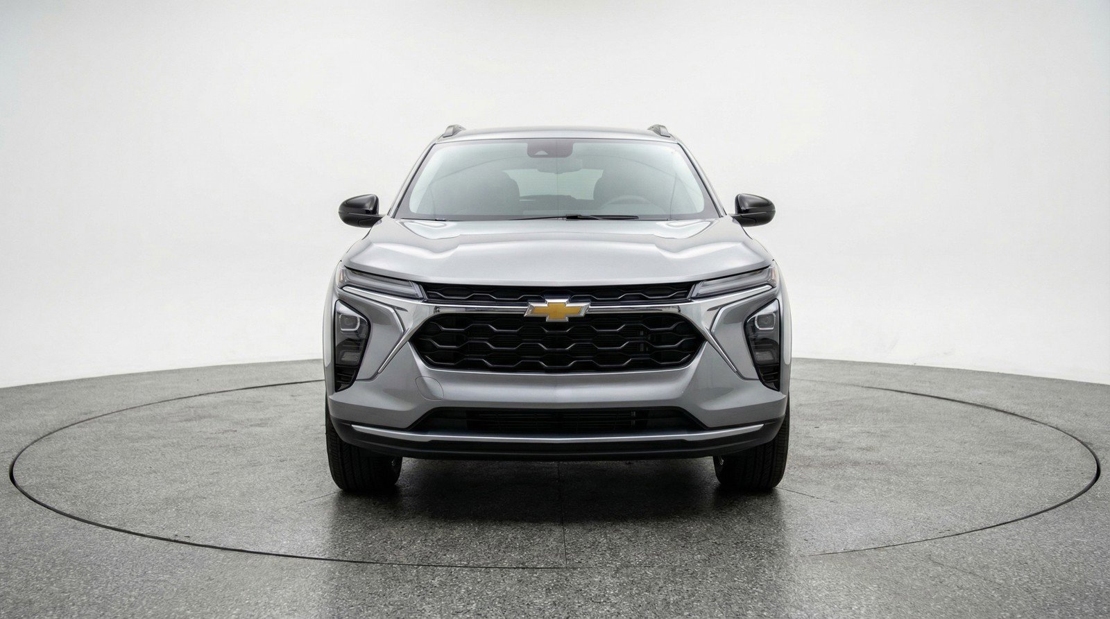 Used 2025 Chevrolet Trax LT image 2