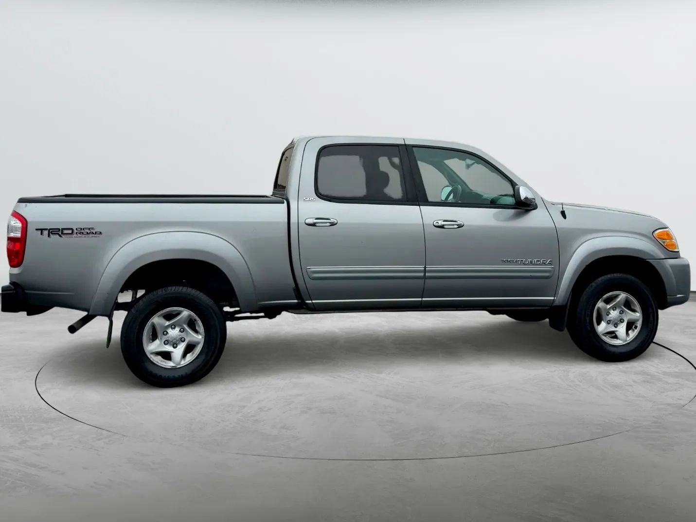 Used 2004 Toyota Tundra SR5 AWD/4WD image 6