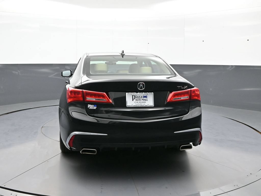 Used 2018 Acura TLX w/ Technology Package FWD image 7
