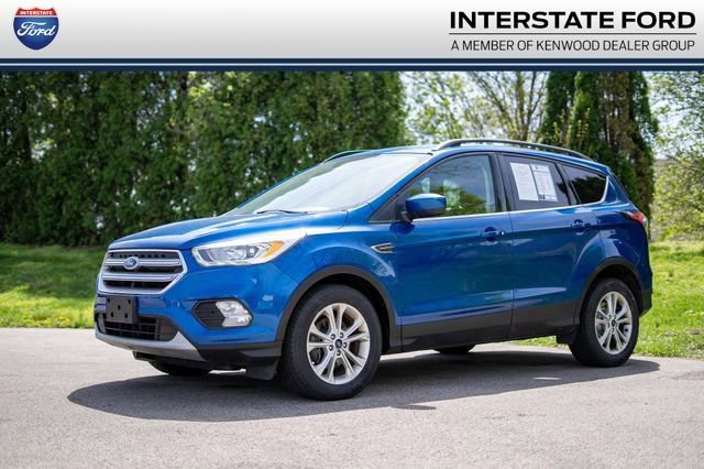 Used 2017 Ford Escape SE w/ Equipment Group 201A FWD image 1
