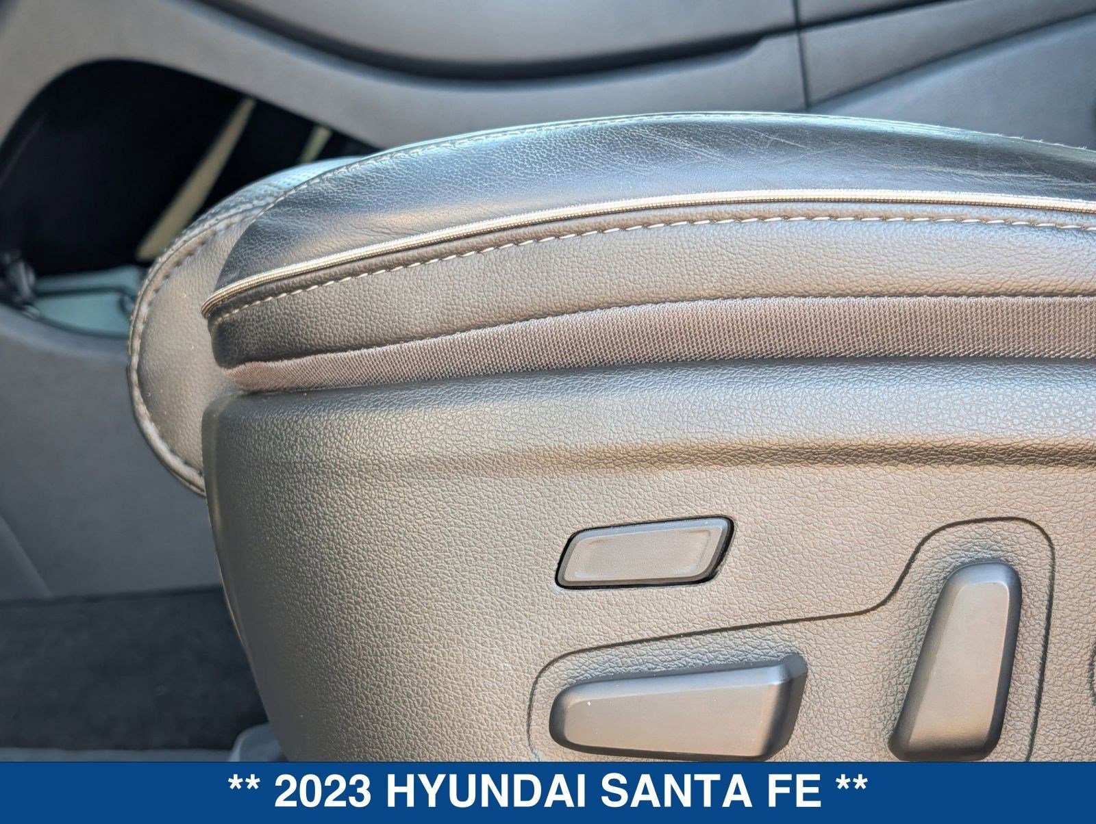 Used 2023 Hyundai Santa Fe Limited image 22