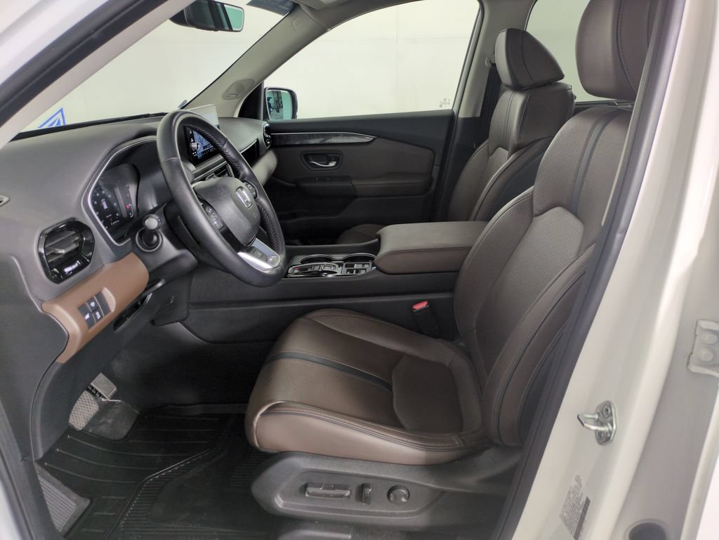 Certified 2023 Honda Pilot Elite image 13