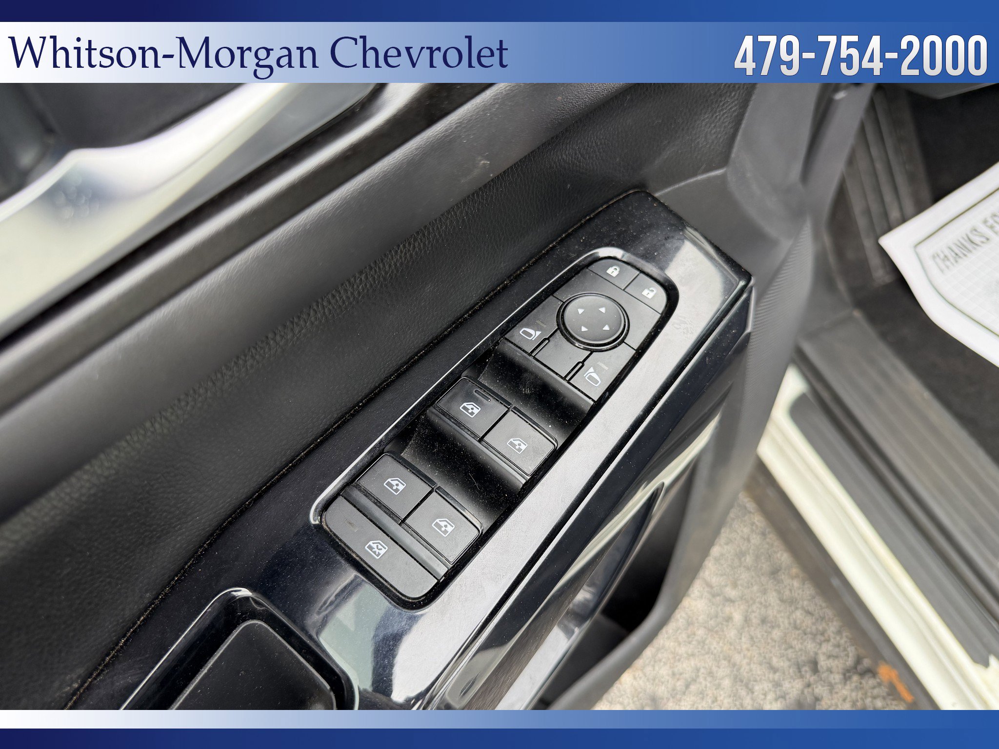 Used 2022 Nissan Pathfinder SV image 12