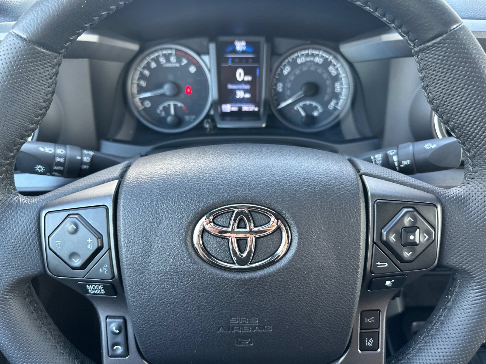 Used 2021 Toyota Tacoma TRD Sport AWD/4WD image 21