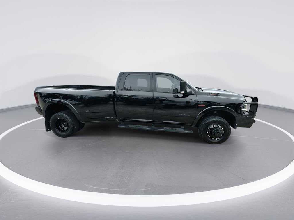 Used 2021 RAM 3500 Laramie w/ Night Edition image 9