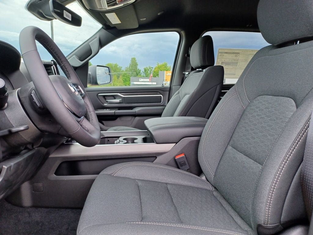 New 2026 RAM 1500 Big Horn AWD/4WD image 5