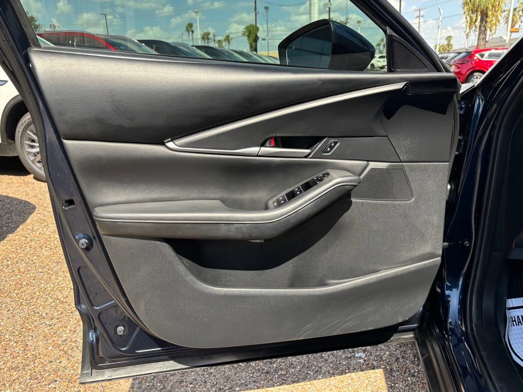 Used 2023 MAZDA CX-30 AWD 2.5 S w/ Select Package image 13