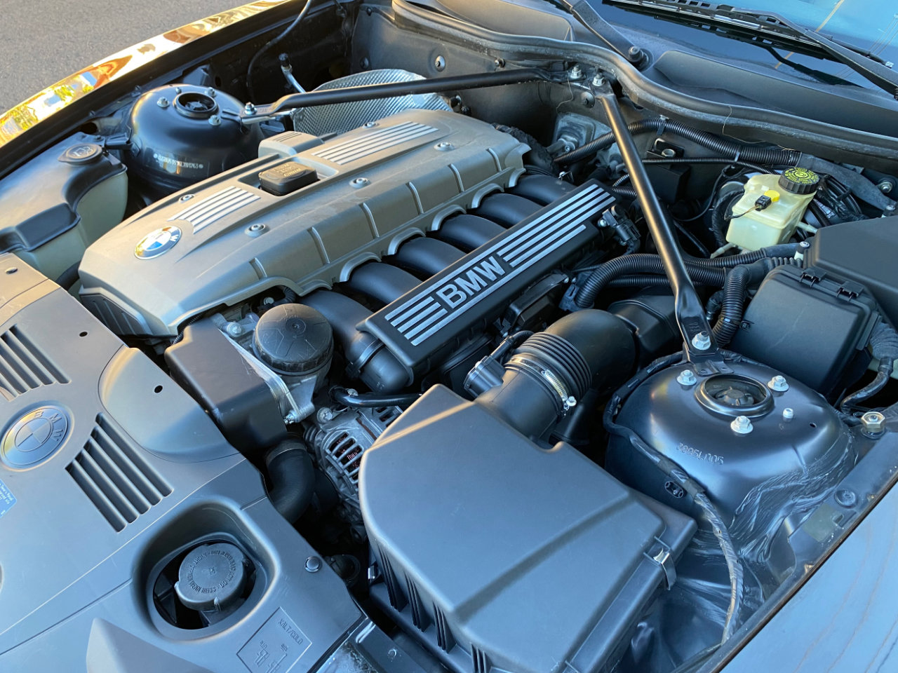 Used 2006 BMW Z4 3.0si image 16