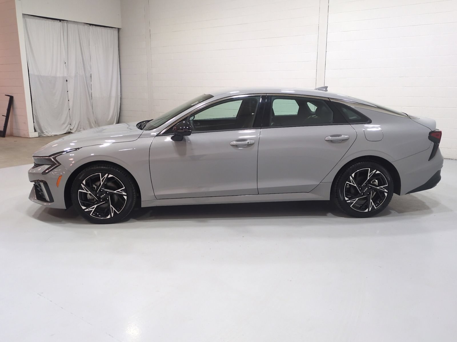 Certified 2025 Kia K5 GT-Line FWD image 6