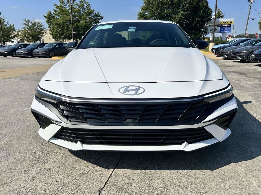 New 2026 Hyundai Elantra SEL Sport FWD image 8