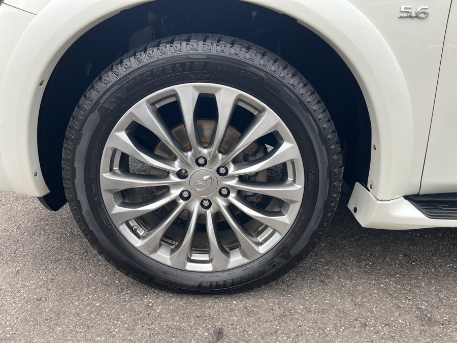Used 2015 INFINITI QX80 4WD w/ Deluxe Technology Package image 29
