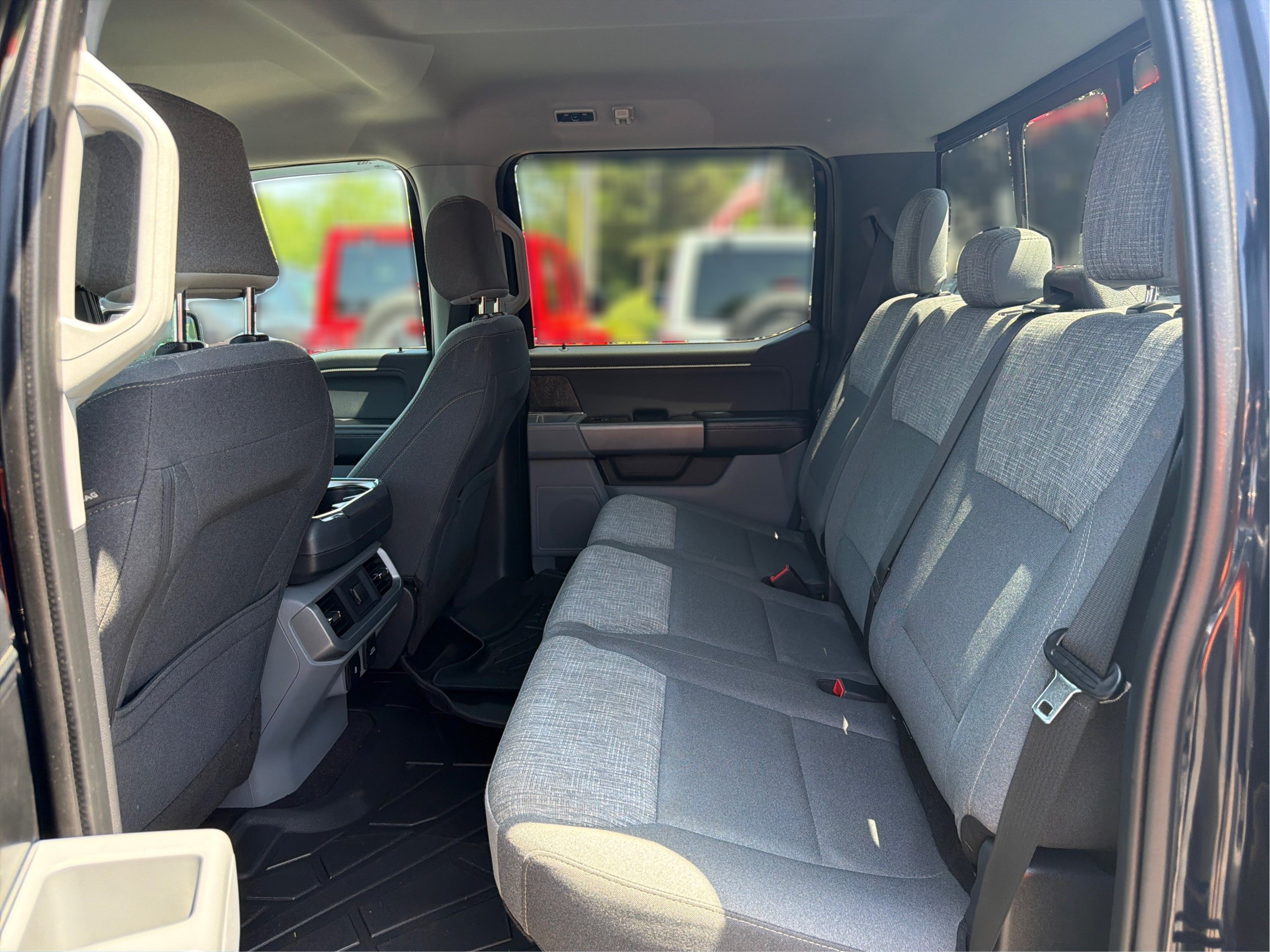 Used 2022 Ford F150 XLT w/ Equipment Group 302A High AWD/4WD image 12