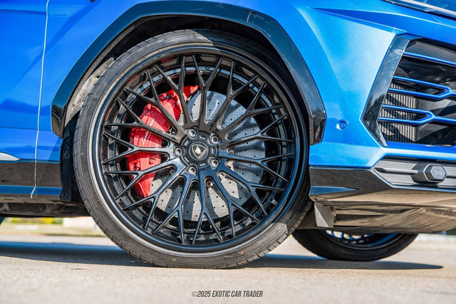 Used 2019 Lamborghini Urus image 96