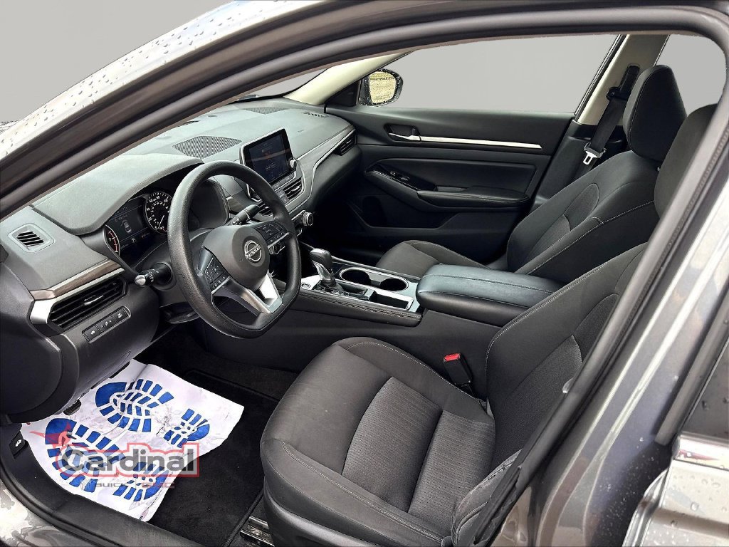 Used 2023 Nissan Altima 2.5 SV FWD image 21