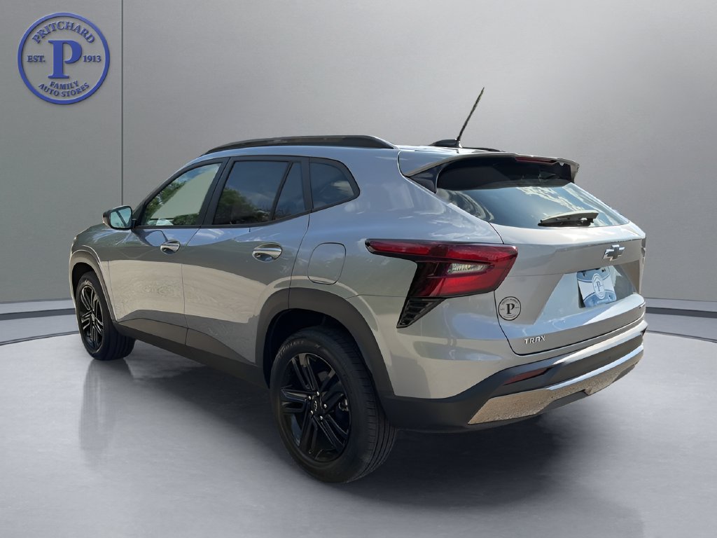 New 2026 Chevrolet Trax ACTIV w/ Driver Confidence Package FWD image 5