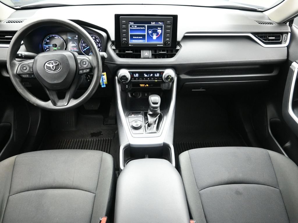 Used 2022 Toyota RAV4 LE AWD/4WD image 18
