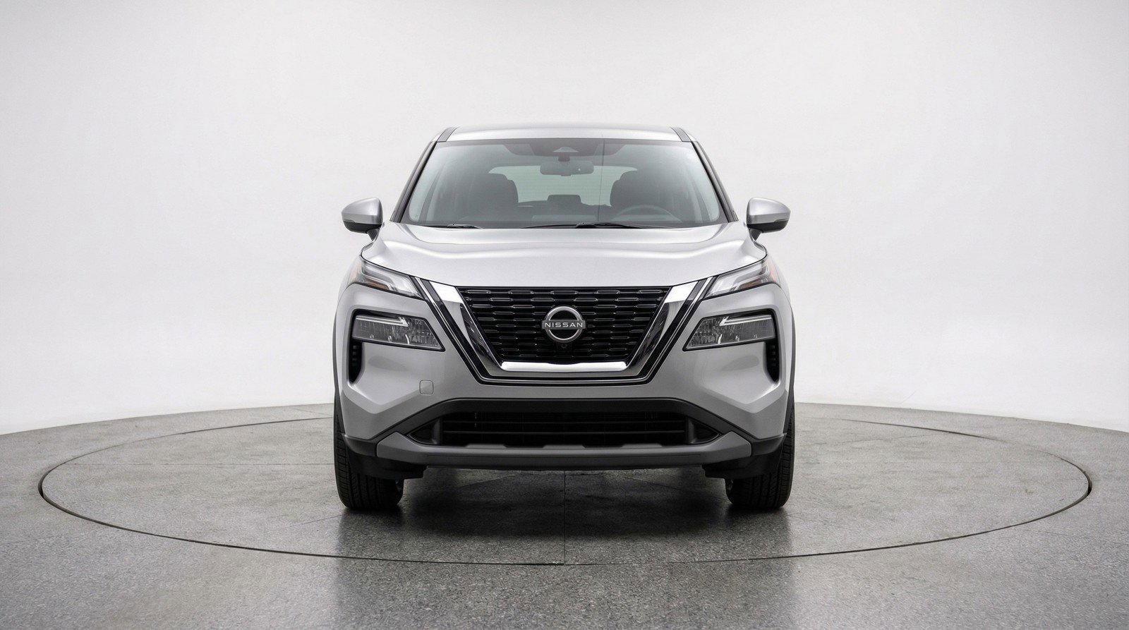 Used 2025 Nissan Rogue SV image 2