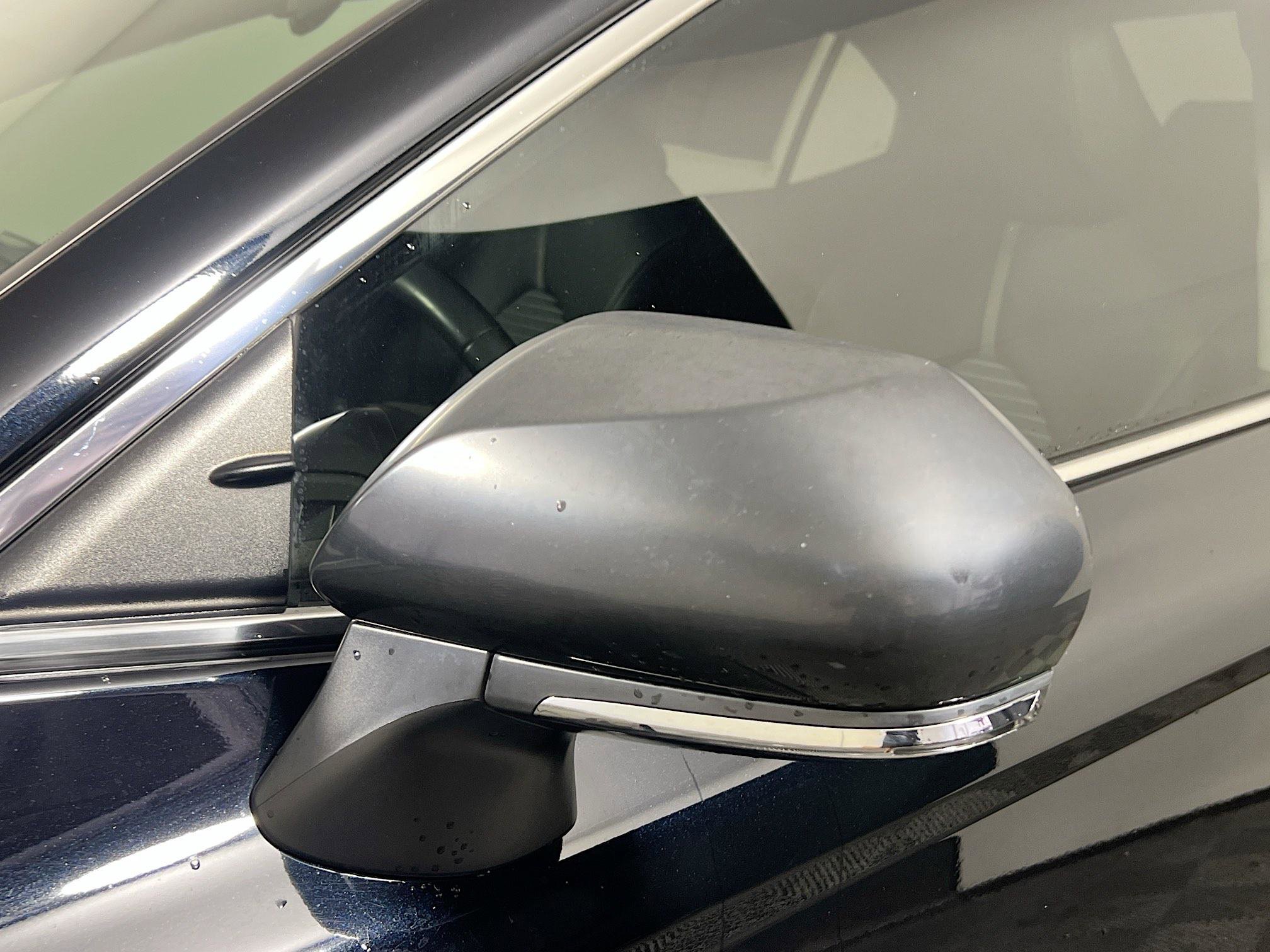 Used 2023 Toyota Camry SE image 12