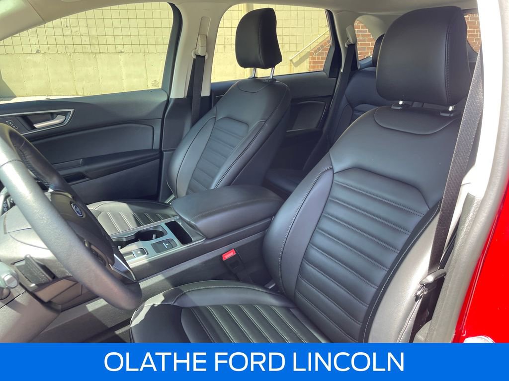 Certified 2024 Ford Edge SEL w/ Convenience Package AWD/4WD image 13