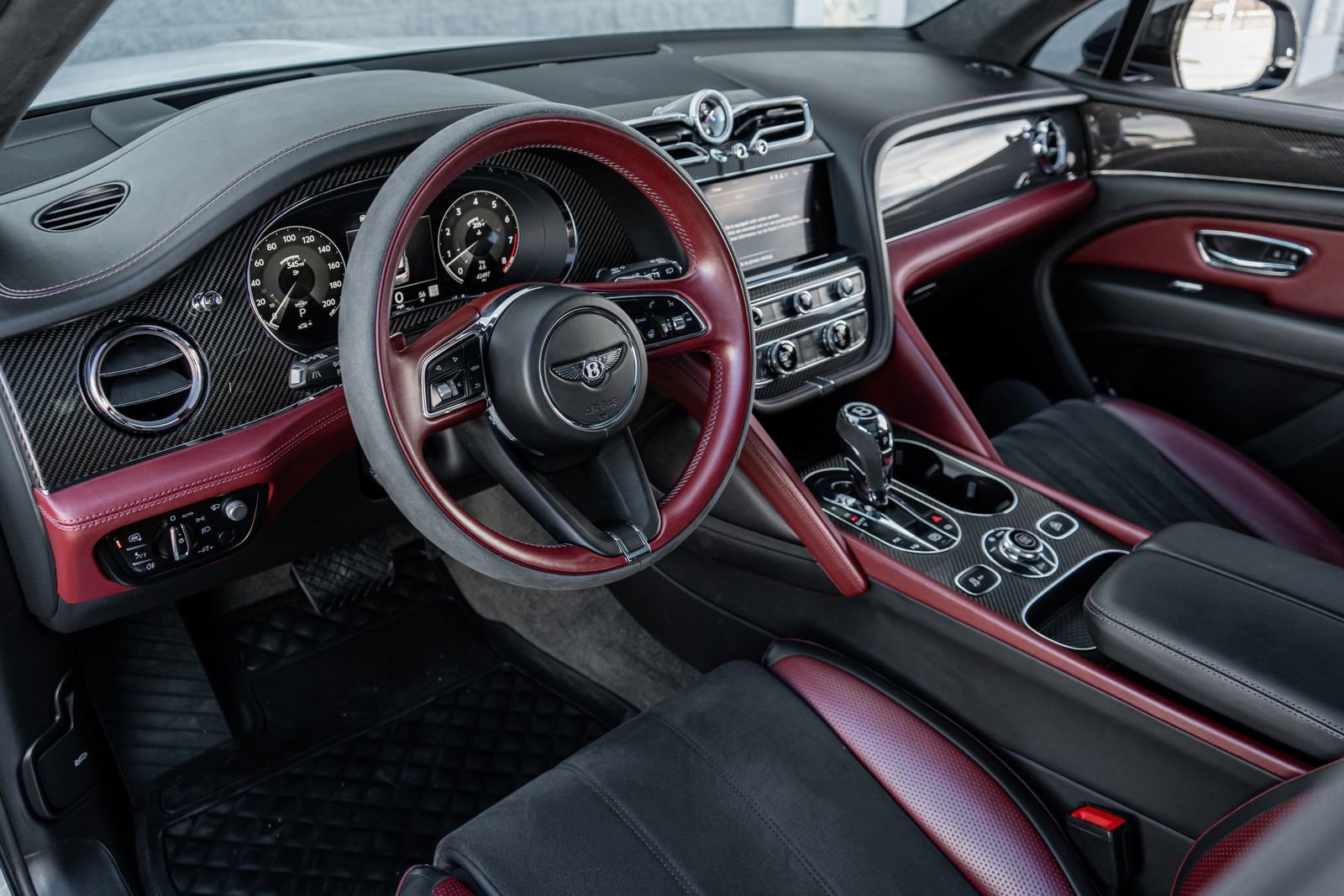 Certified 2022 Bentley Bentayga image 31