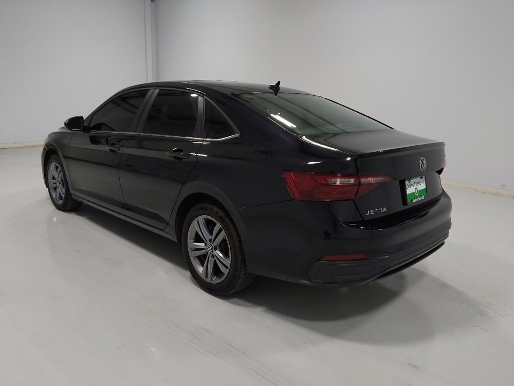 Used 2024 Volkswagen Jetta SE image 5