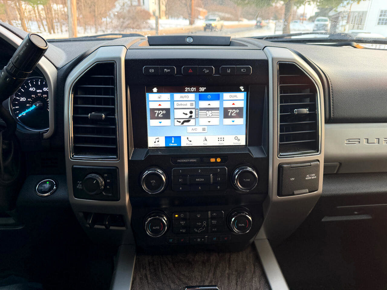Used 2019 Ford F250 Lariat w/ Lariat Ultimate Package image 26