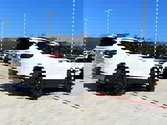 Used 2022 Chevrolet Blazer LT w/ Sound & Technology Package image 8