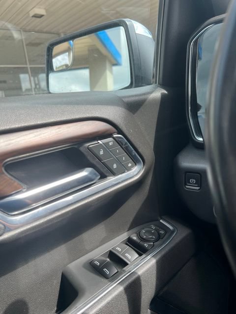 Used 2025 GMC Sierra 1500 SLT AWD/4WD image 23