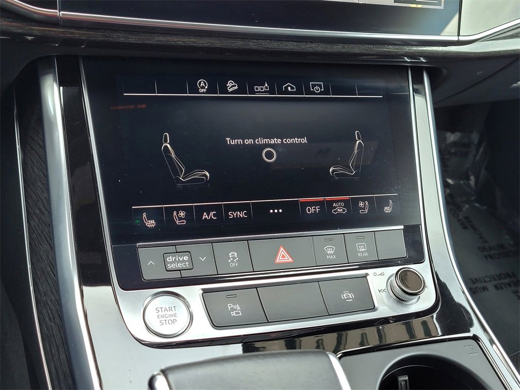 Used 2020 Audi Q8 Premium Plus image 23