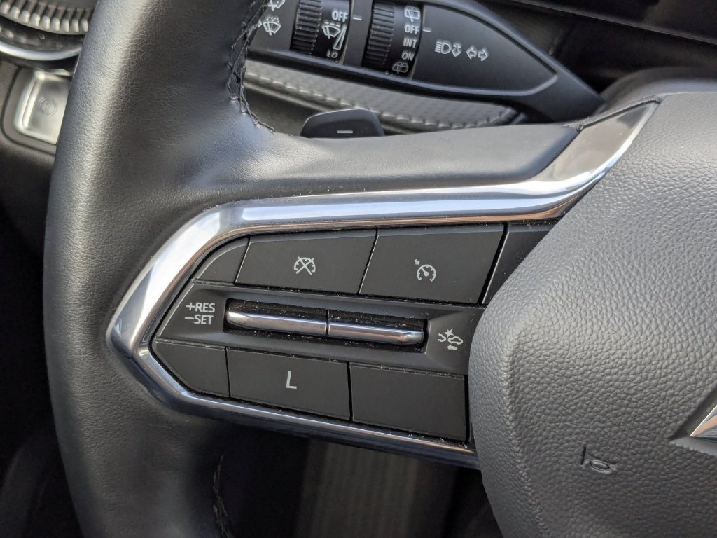 Used 2025 Chevrolet Equinox LT AWD/4WD image 25