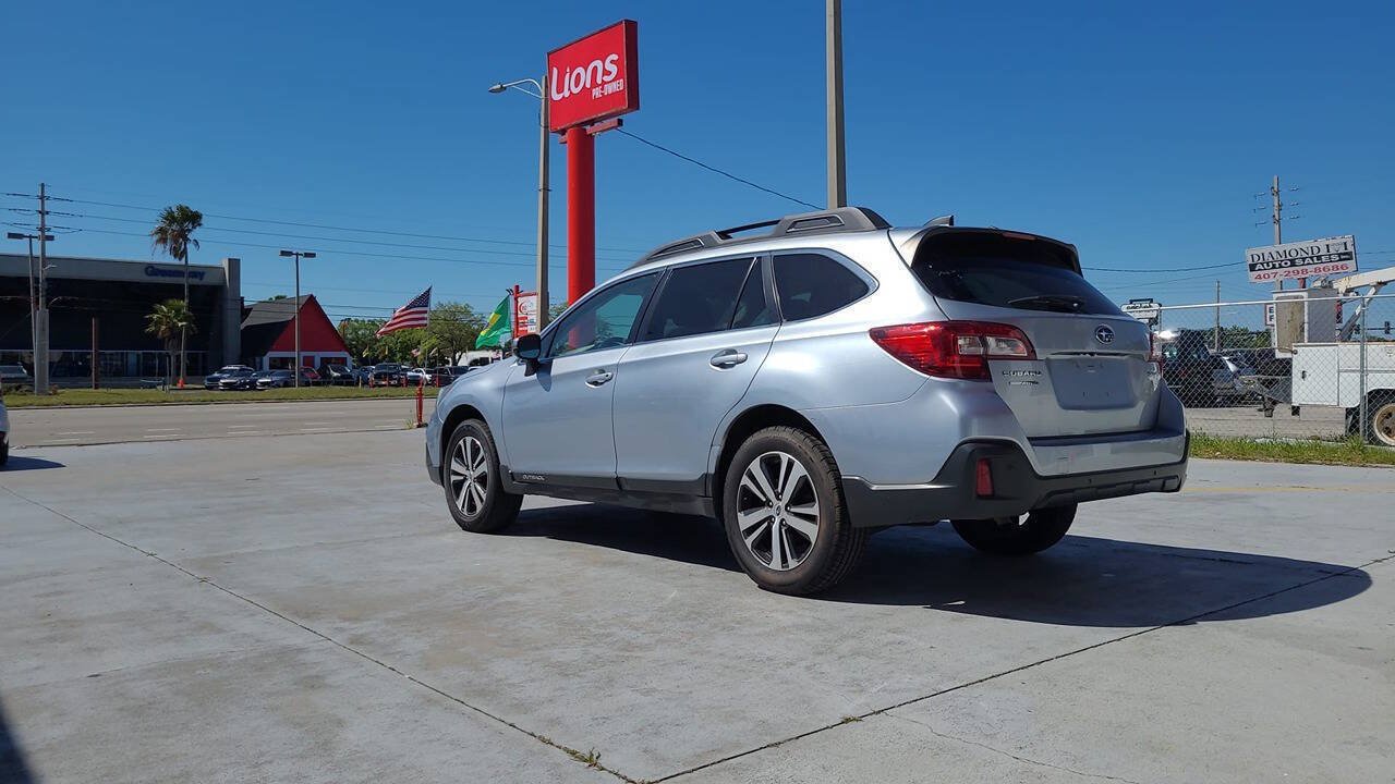 Used 2019 Subaru Outback 2.5i Limited AWD/4WD image 9
