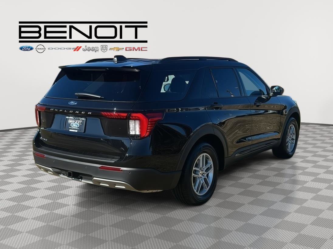 New 2026 Ford Explorer Active w/ Active Comfort Package image 6