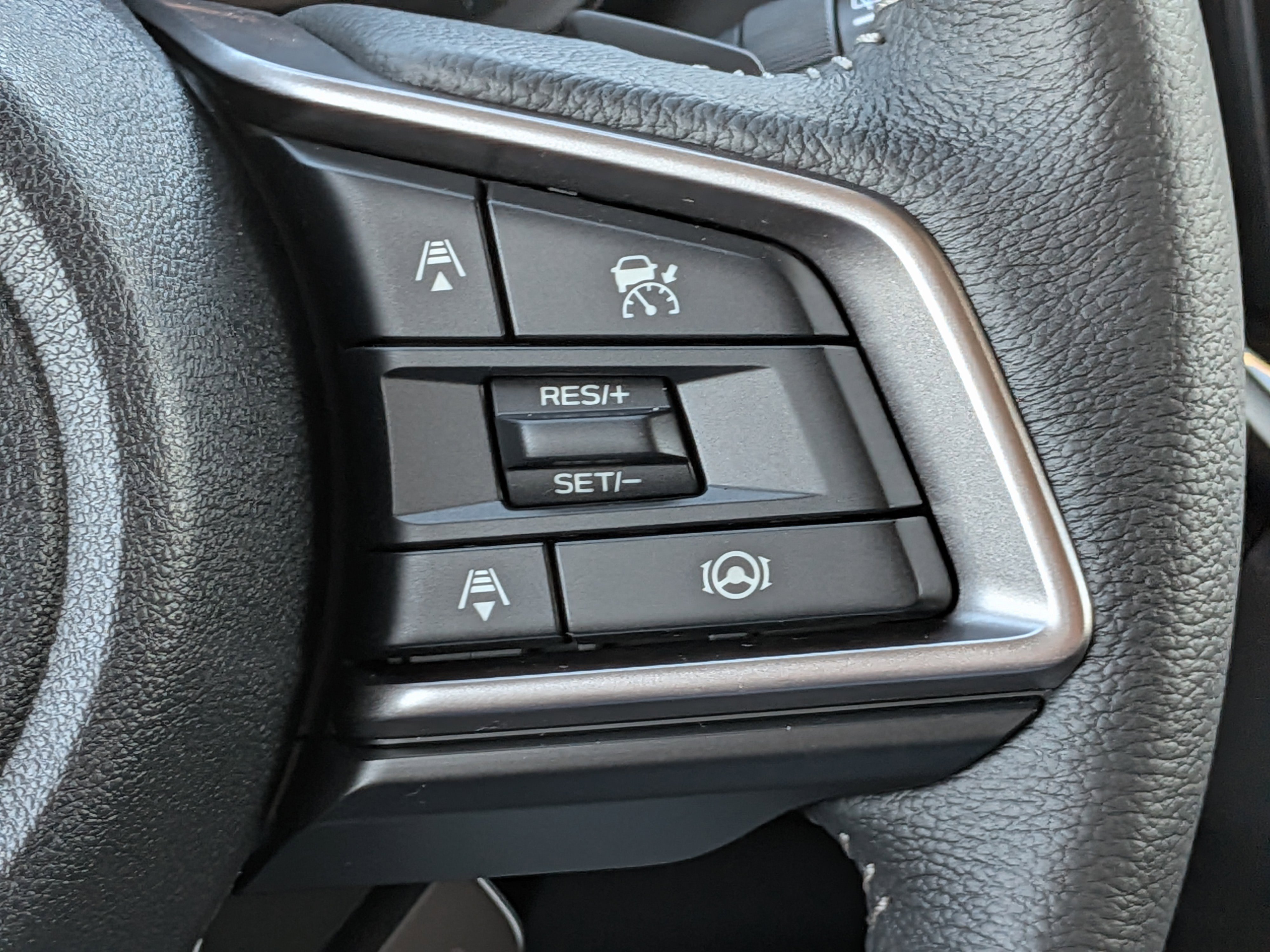 Used 2026 Subaru Ascent Premium AWD/4WD image 24