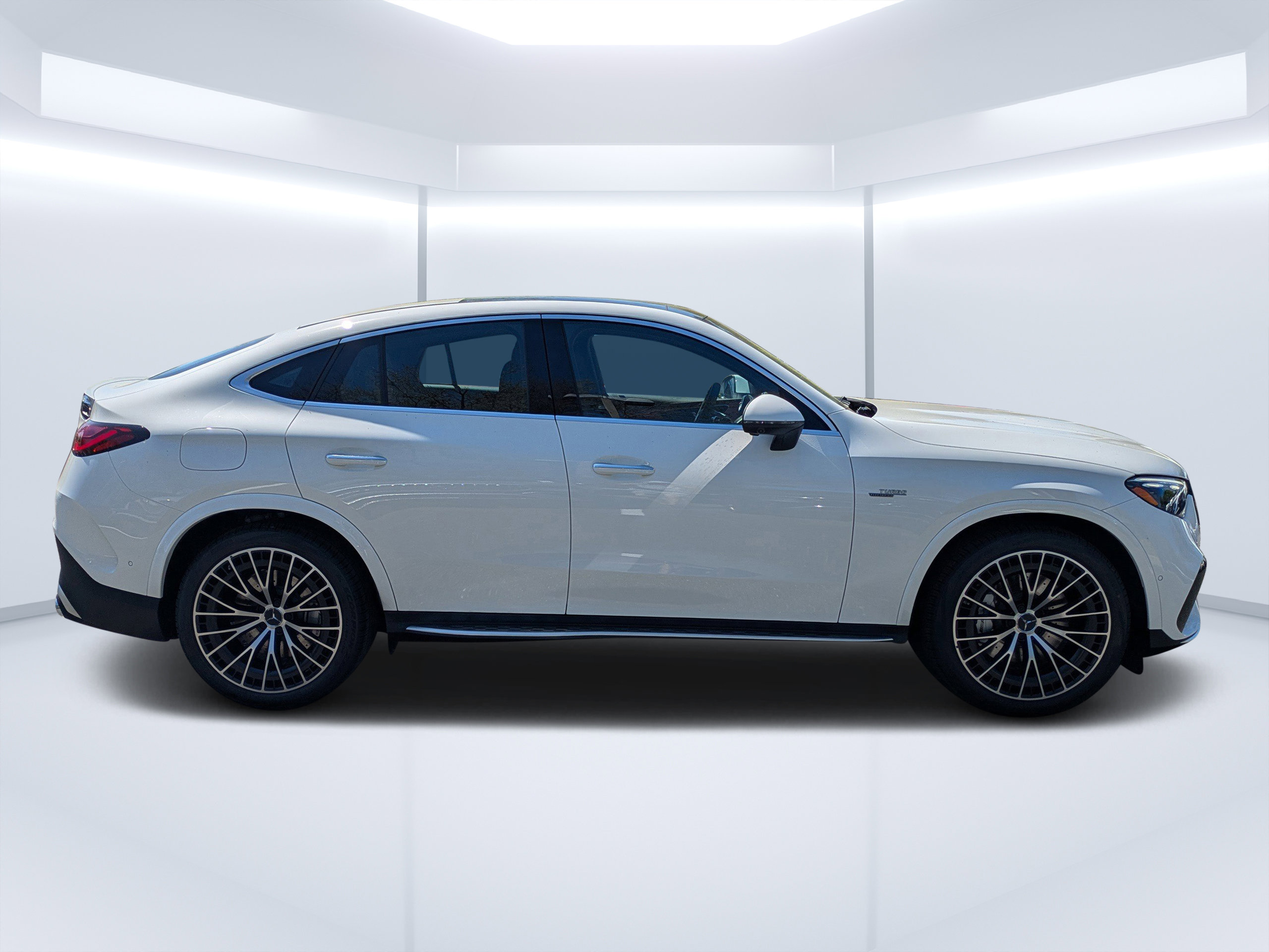 New 2026 Mercedes-Benz GLC 43 AMG 4MATIC Coupe image 5