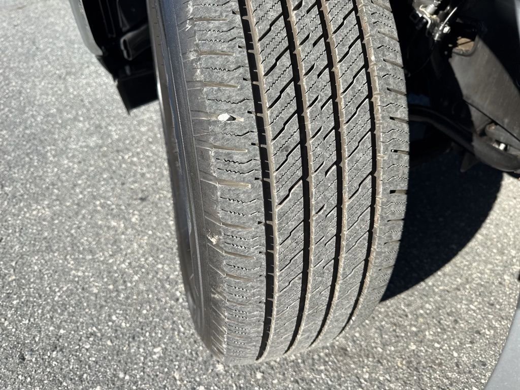 Used 2019 Ford F150 Lariat w/ Equipment Group 502A Luxury image 29