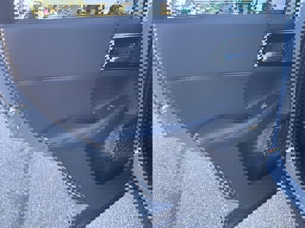 New 2026 Mitsubishi Outlander SE image 28