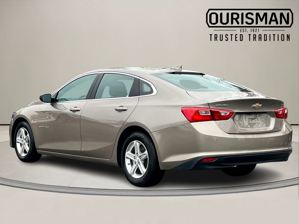 Used 2023 Chevrolet Malibu LT w/ Driver Confidence Package image 4