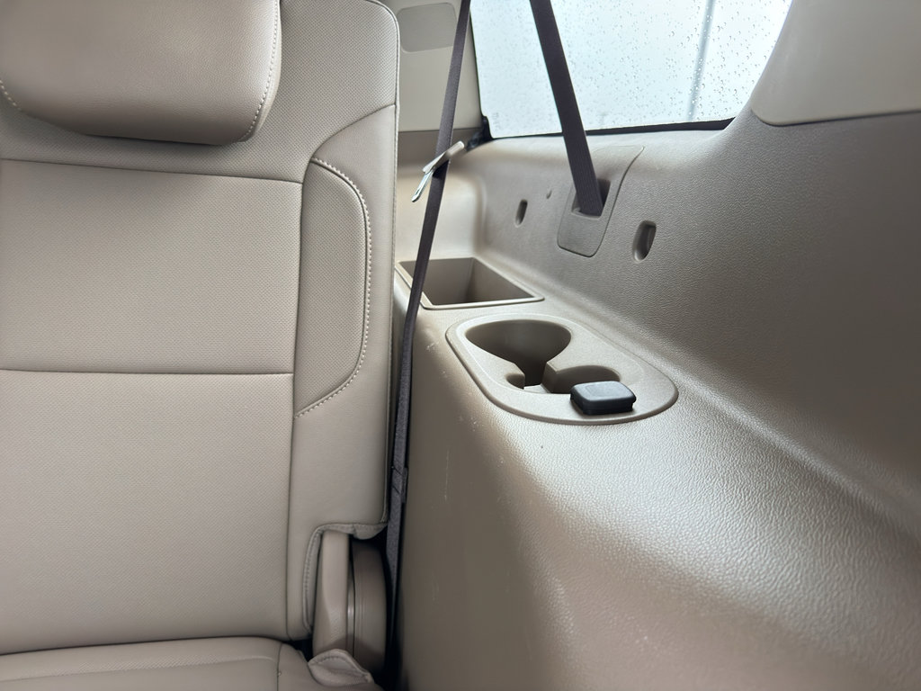 Used 2017 Chevrolet Suburban Premier image 36