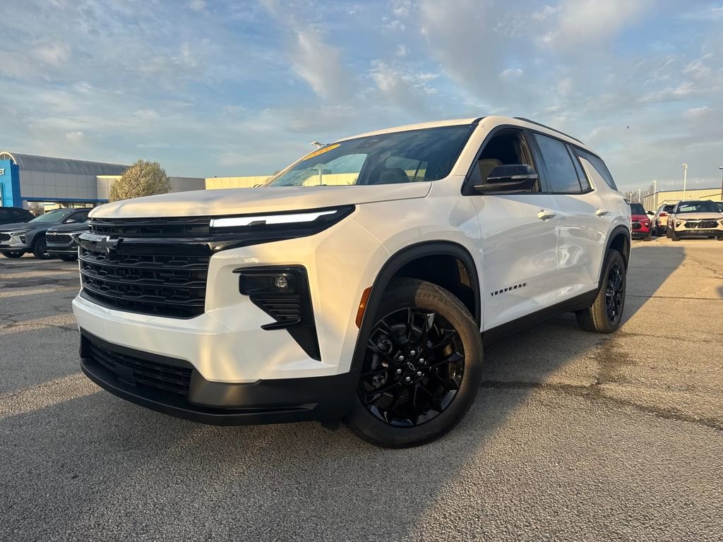 New 2026 Chevrolet Traverse LT w/ Midnight/Sport Edition image 1