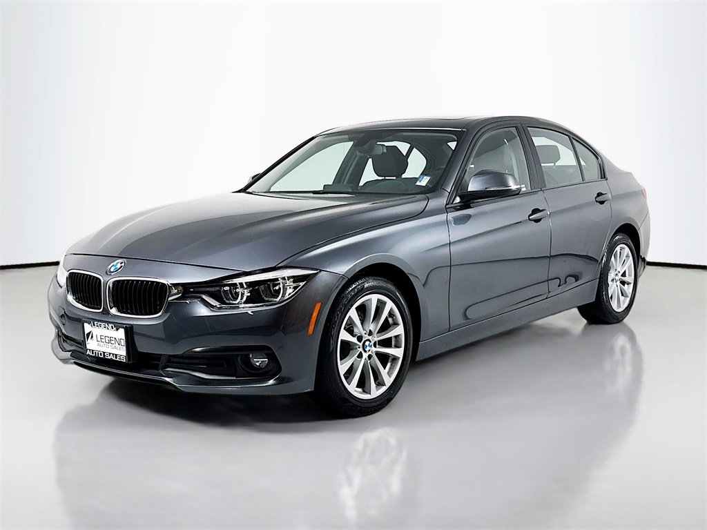 Used 2018 BMW 320i xDrive Sedan image 1