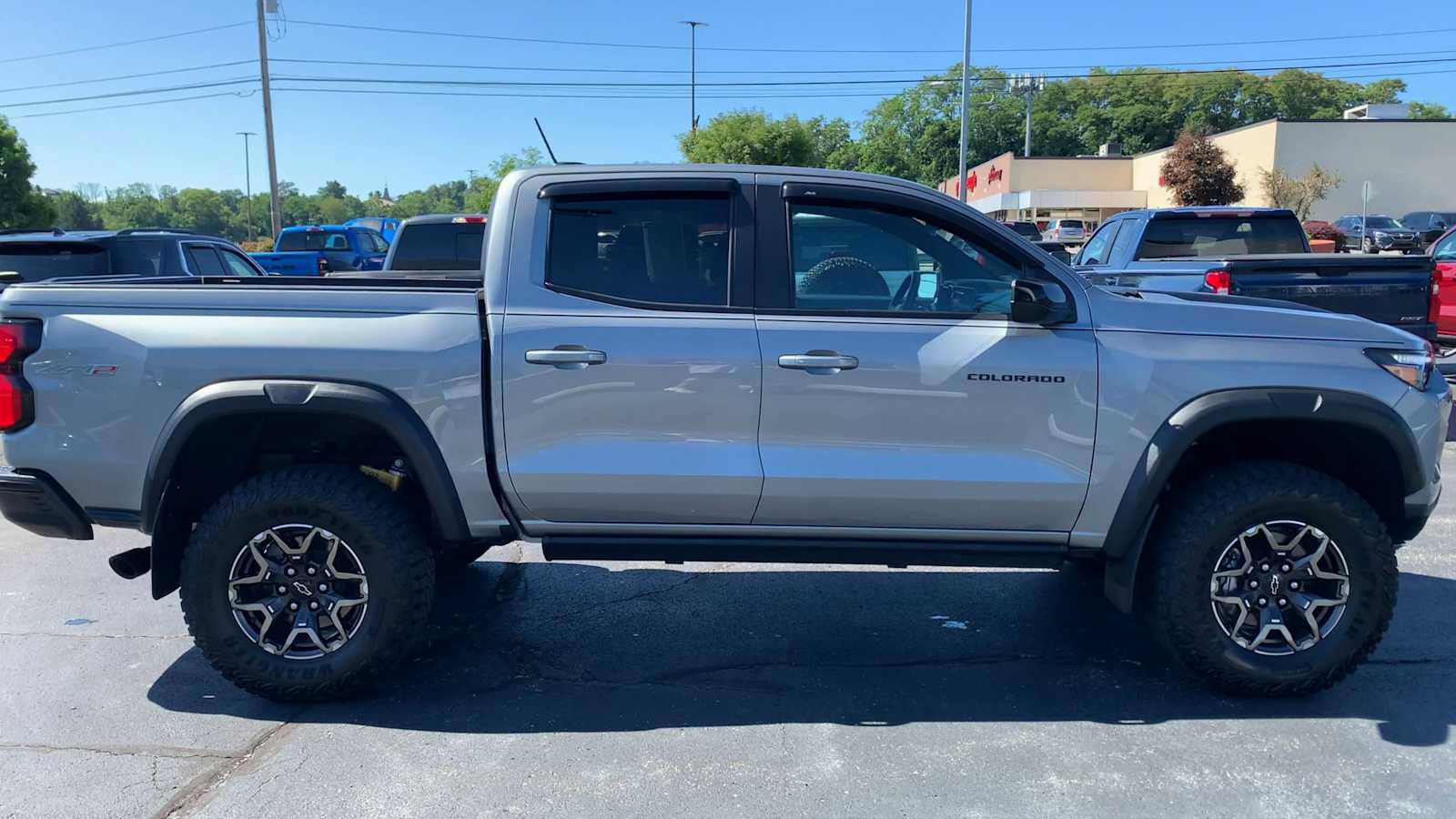 Certified 2024 Chevrolet Colorado ZR2 AWD/4WD image 9