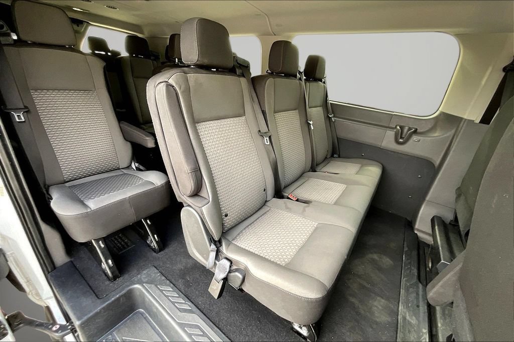 Used 2024 Ford Transit 350 XLT RWD image 22