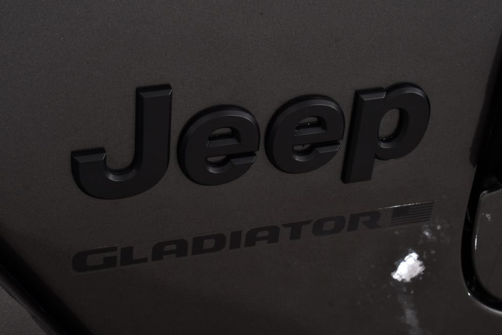 Used 2024 Jeep Gladiator Sport AWD/4WD image 20